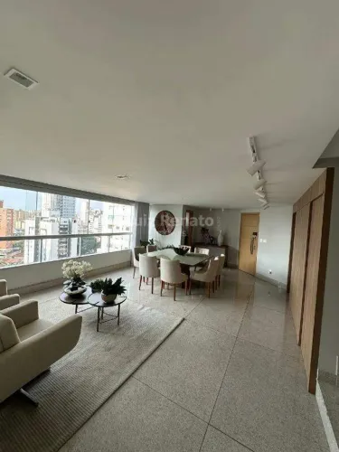 Apartamento à venda no bairro Santo Agostinho