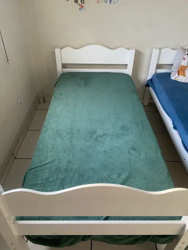 2 cama de solteiro/ beliche