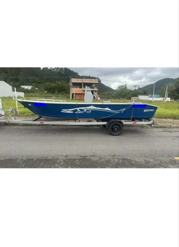 Vende-se carretinha usada