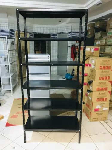 Estante de aço Semi industrial- nova
