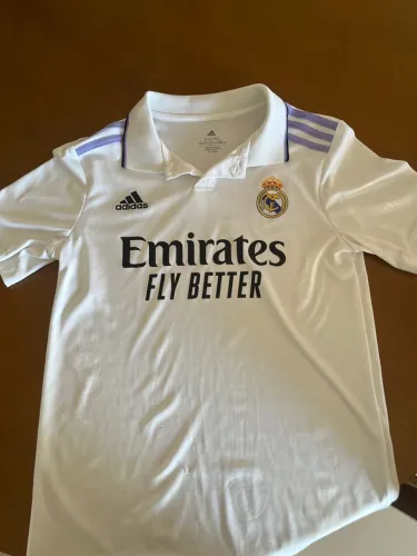 Camisa infantil real madrid original tamanho 12-13 anos