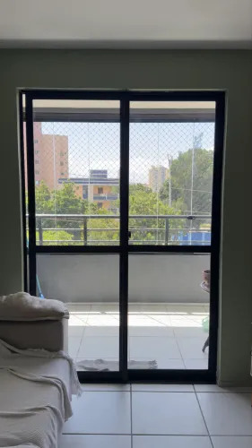 Porta alumínio e vidro