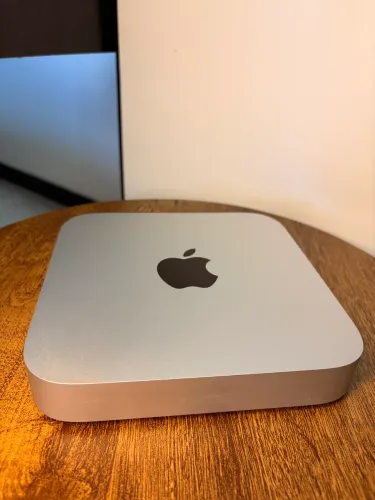 Mac Mini Apple M1 (2020) - 8GB RAM / 256GB SSD - Impecável