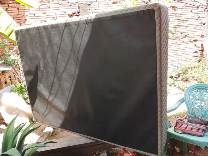 Vendo cama box casal 