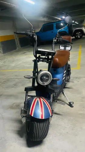 Scooter elétrica autopropelida bateria de lítio 1.000w x11