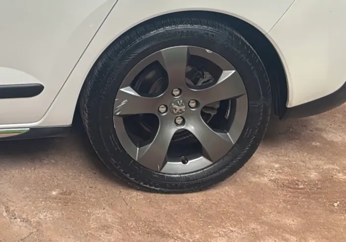 Rodas aro 17 Peugeot 3008 (original)