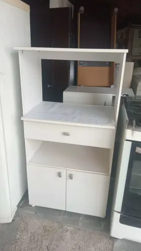 Armário para micro-ondas com gavetas