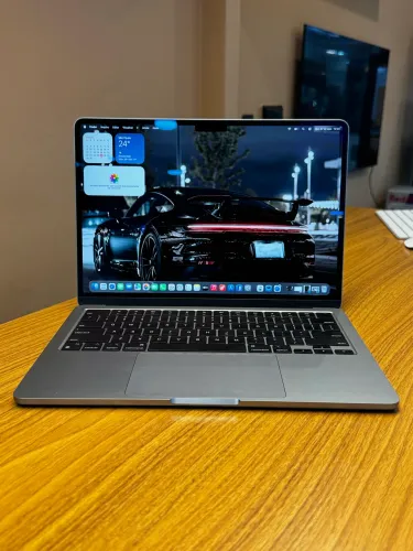(Oportunidade) MacBook Air 100% M3 16GB ram 6 meses de garantia e nota