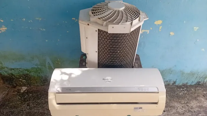 Ar condicionado funcionando perfeitamente