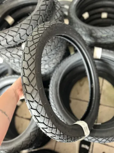 Pneu 90/90R21 dianteiro moto XRE300 TENERE LANDER 