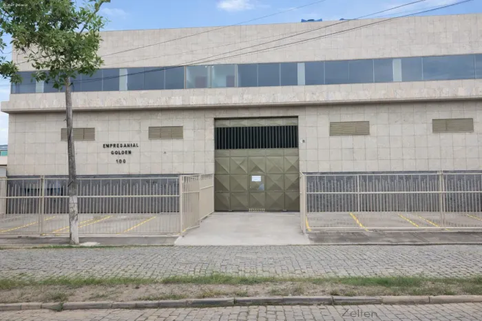 Galpão para Locação em Macaé, Novo Cavaleiros, 2 banheiros, 6 vagas