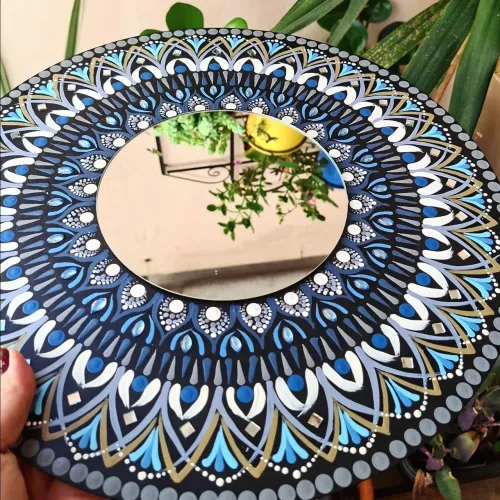 MANDALA PONTILHISMO FEITA À MÃO TONS AZUL