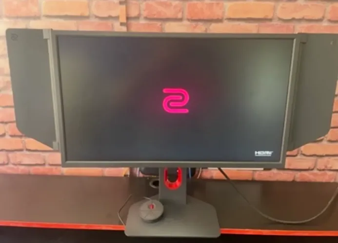 BenQ Zowie XL2546K 240Hz DyAc+ - Completo na caixa