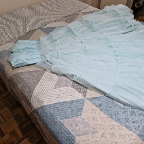Vestido longo azul lindíssimo.