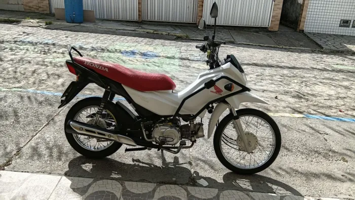 VENDO HONDA POP 2022 9 *