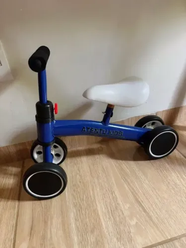 Bicicleta De Equilíbrio Andador Infantil Sem Pedal 4 Rodas