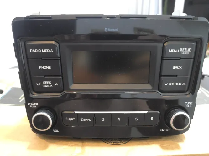 Rádio Original Hyundai Creta + Moldura - Código 96170M4000UAY (Semi-novo)