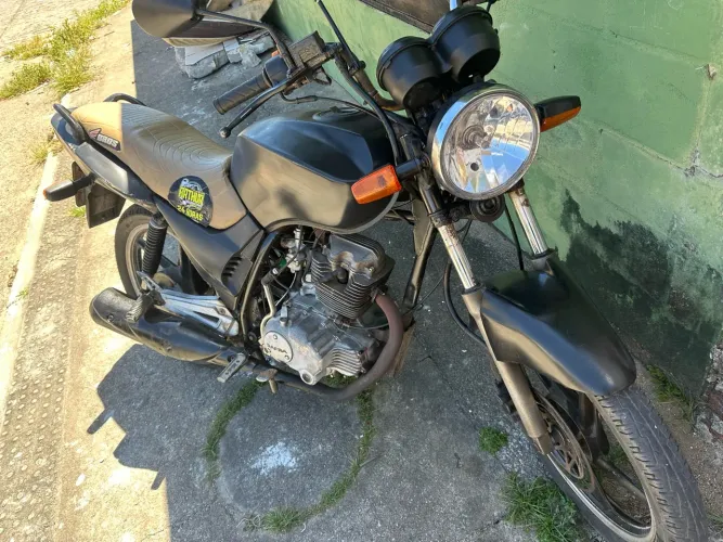 Dafra speed 150 3500$ pagou transfere