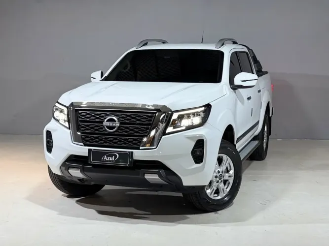 Nissan Frontier XE CD 4X4 2.3 Bi-TB Diesel Aut. 2025