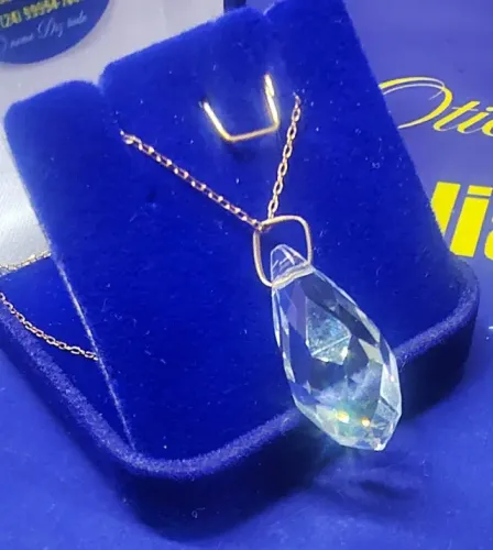 Pingente Crital Sextavo Gota Branco Lindo Ouro 18 Kilates Peso 3.27 Gramas 25 mm x 12mm