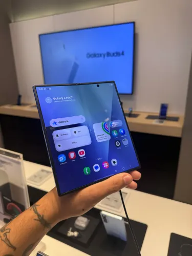 Samsung Galaxy Z Fold7 512GB Novo - Garantia de Fábrica e Nota Fiscal