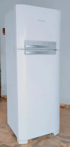 Geladeira Duplex Eletrolux Fosfree 220vlts