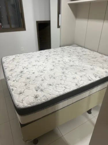 Cama Colchão ortobom Queen molas ensacadas 