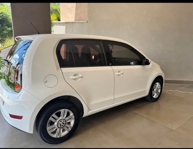 Volkswagen Up! Move 1.0 TSI Total Flex 12V 5P 2019