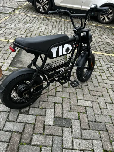 Scooter elétrica Y16 
