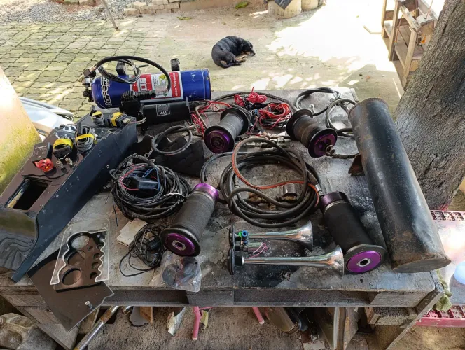 Vendo suspensão a ar 8mlm 