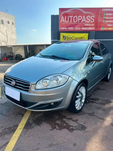 Fiat Linea Essence 1.8 Flex 16V 4P 2016