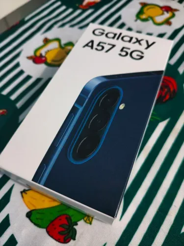 Samsung A57 128GB novo
