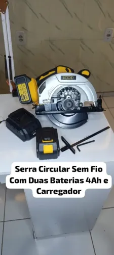 Serra Circular Sem Fio Com Duas Baterias 4Ah e Carregador,