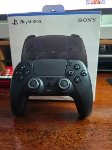 Playstation Dualsense gamepad