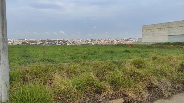 TERRENO À VENDA NO LOTEAMENTO LINC - SOROCABA/SP