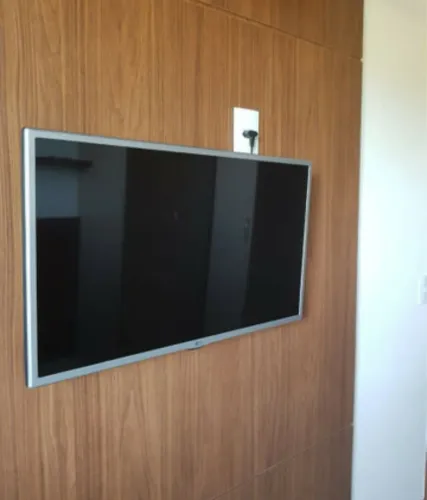 Smart TV LED LG 32 Pol - Netflix YouTube