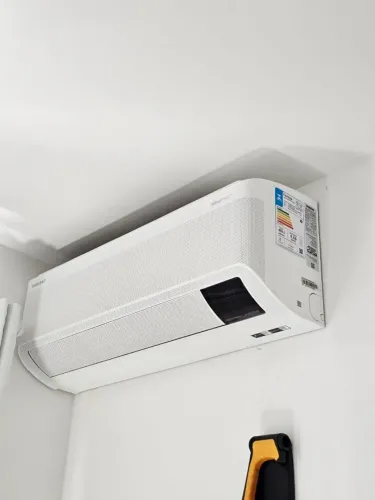 Ar-condicionado 12000 BTUs Samsung WindFree Inverter - Oportunidade por mudança