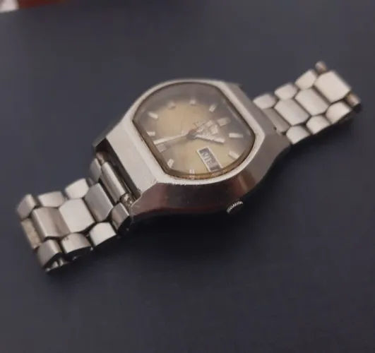 Relógio antigo ORIENT automático anos 70 funcionando reliquia