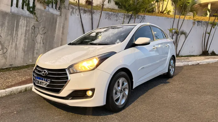 Hyundai HB20S C.style/c.plus1.6 Flex 16V Aut. 4P 2017