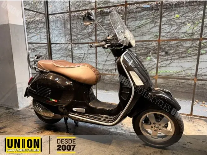 Piaggio Vespa GTS 300 i.e. ABS