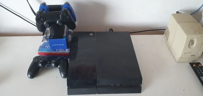 Ps4 fat com jogos