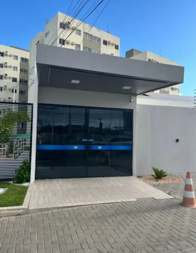 Apto 2/4 próx ao centro da cidade. Res. Carlos Wilson