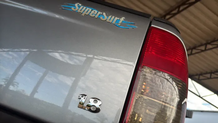 Volkswagen Saveiro Super Surf 1.8 MI 8V 99cv 2004