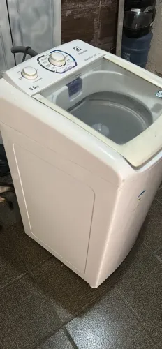 Vendo máquina de lavar Electrolux