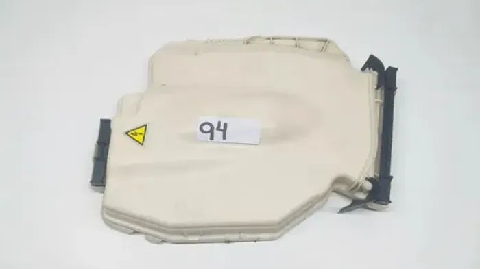 Tampa Caixa De Fusiveis Bmw 320i 2011  * (94b4)