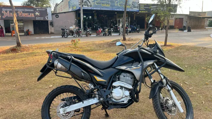 Xre 300