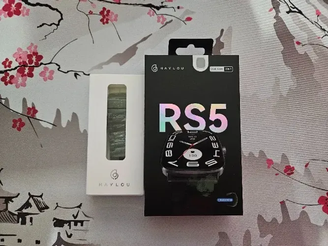 Smartwatch Haylou RS5.