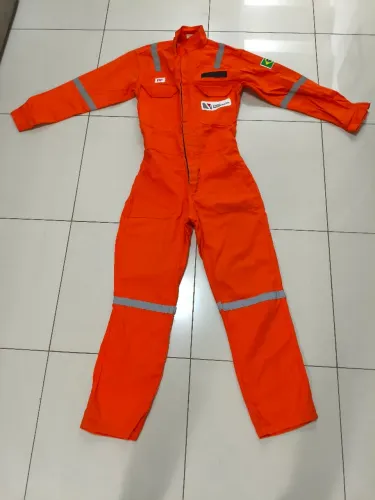 Macacão RF padrão Petrobrás