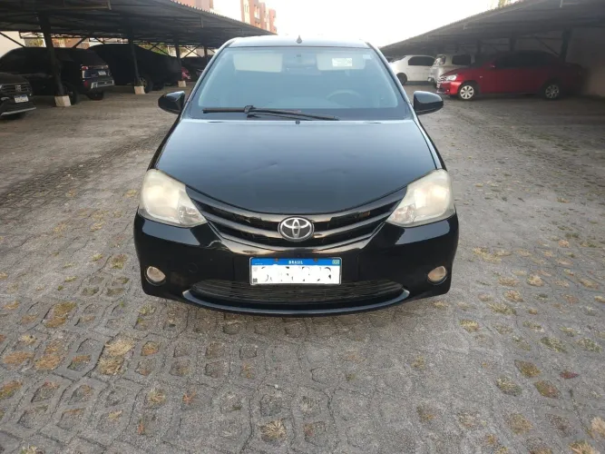 Toyota Etios X Sedan 1.5 Flex 16V 4P Mec. 2014