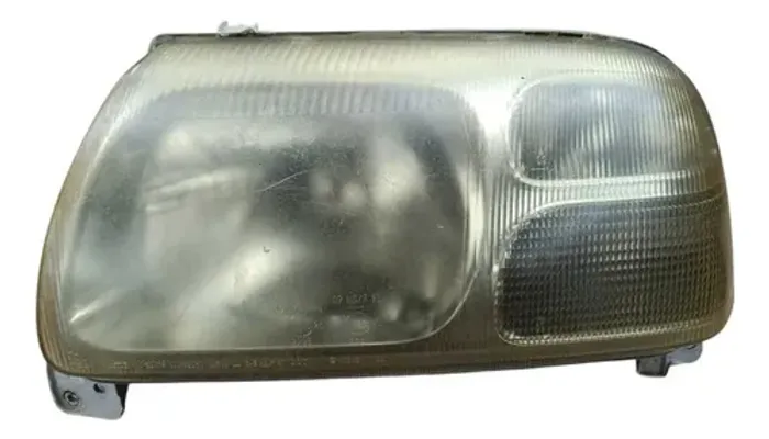 Farol Tracker Direito 2001 2002 2003 2004 Para Recuperar Direito/passageiro